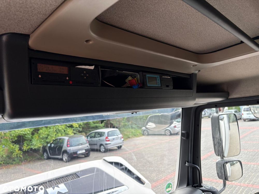 MAN TGL12.220/Euro 6/ agregat Thermo King/zabudowa Lambert z windą do załadunku - 18