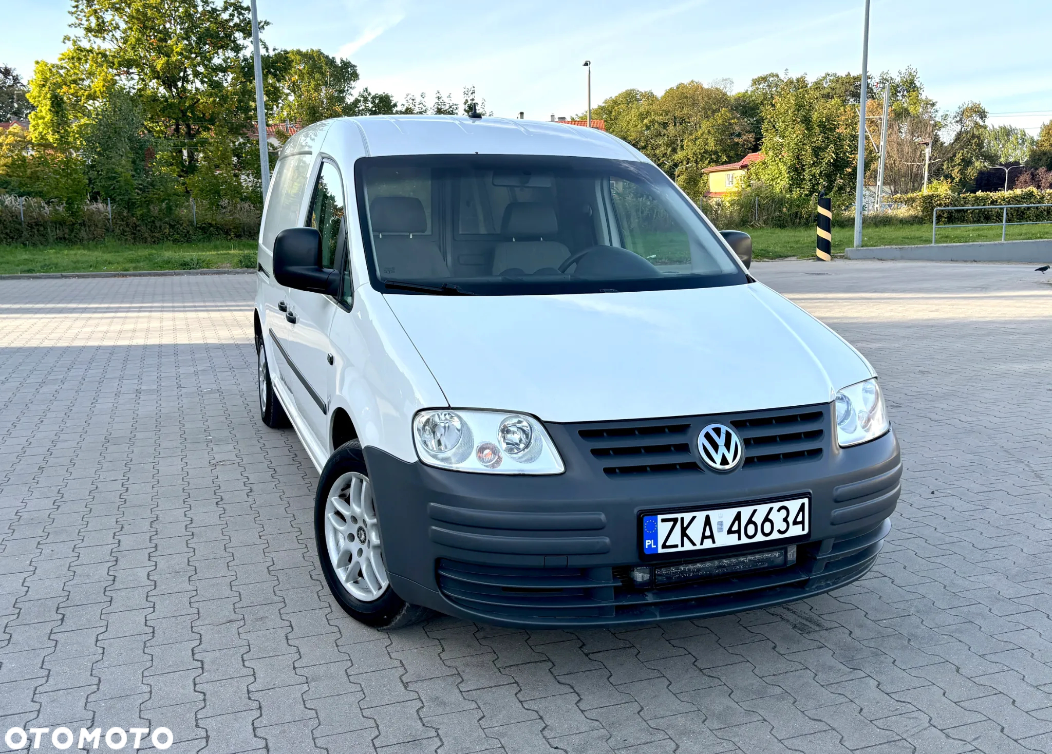 Volkswagen Caddy MAXI 1.9 TDI 105 KM DSG Klima G.fotele Piękny - 2