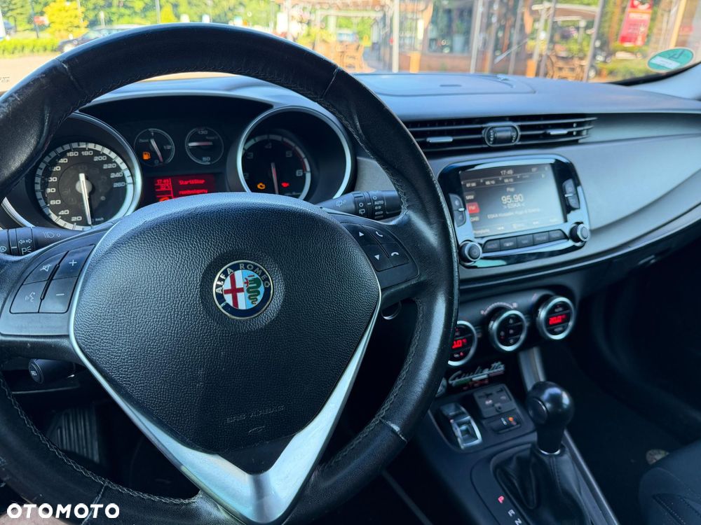 Alfa Romeo Giulietta 2.0 JTDM Exclusive TCT - 4