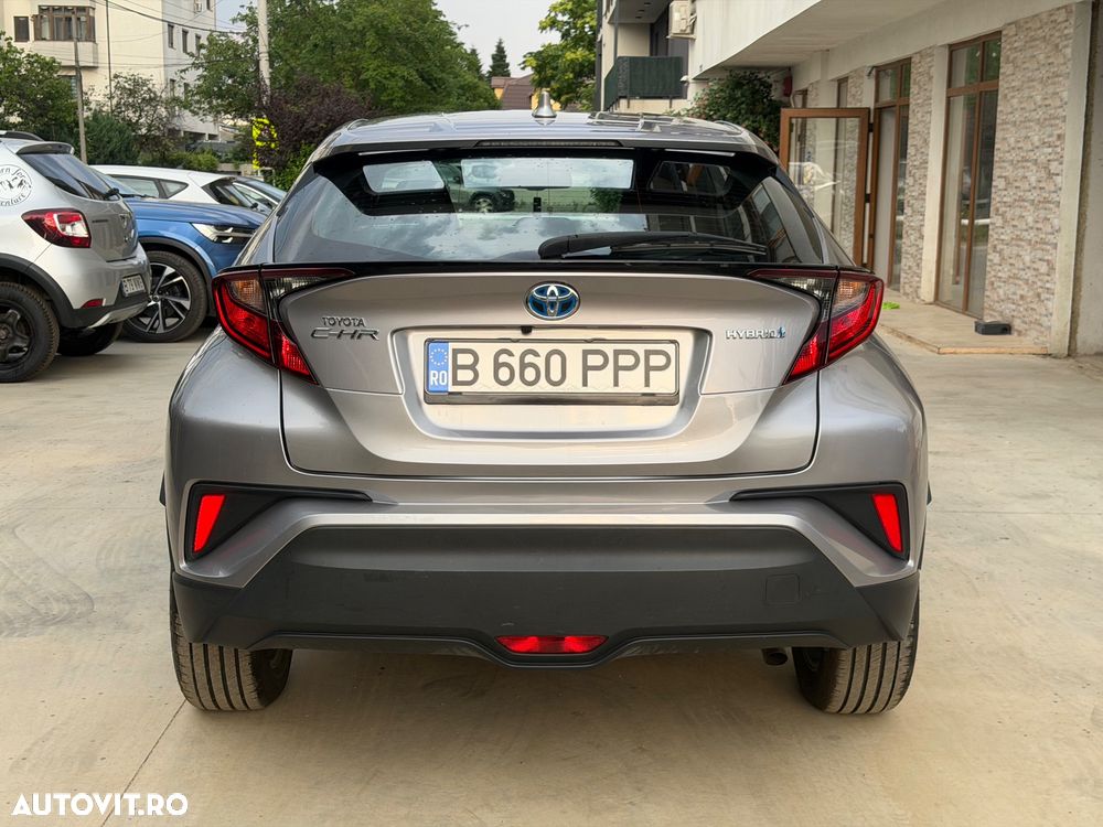 Toyota C-HR - 4