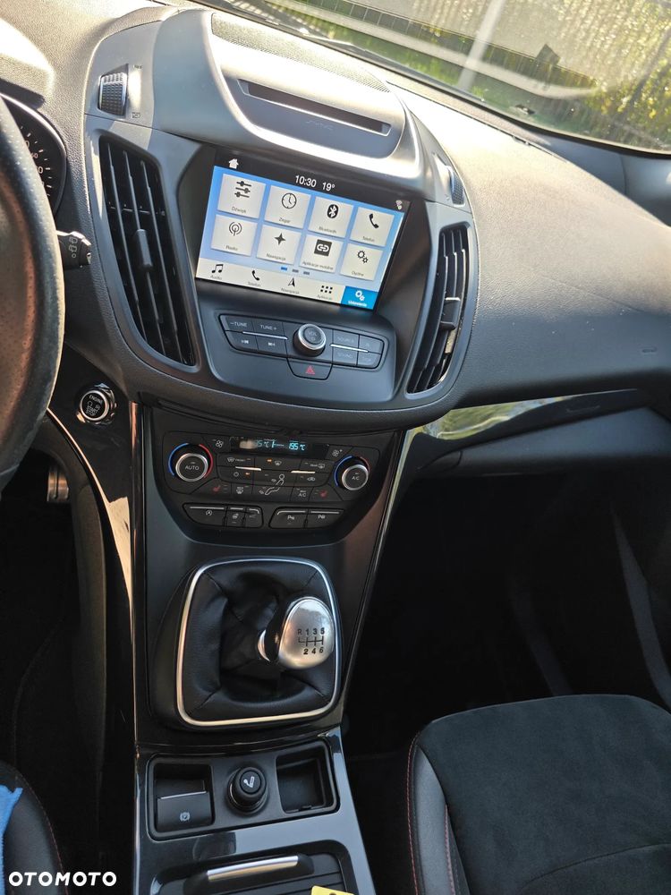 Ford Kuga - 7