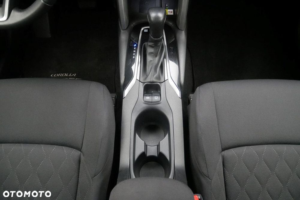 Toyota Corolla Cross 2.0 Hybrid Style - 11