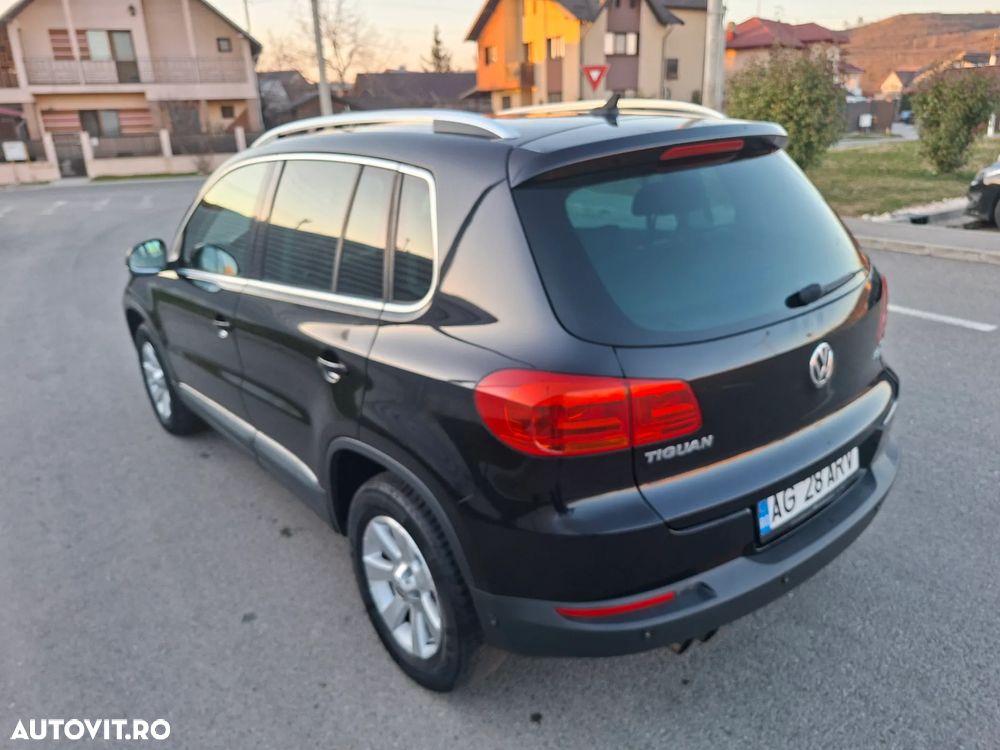 Volkswagen Tiguan ver-2-0-tdi-cr-dpf-4motion-dsg-track-field - 3