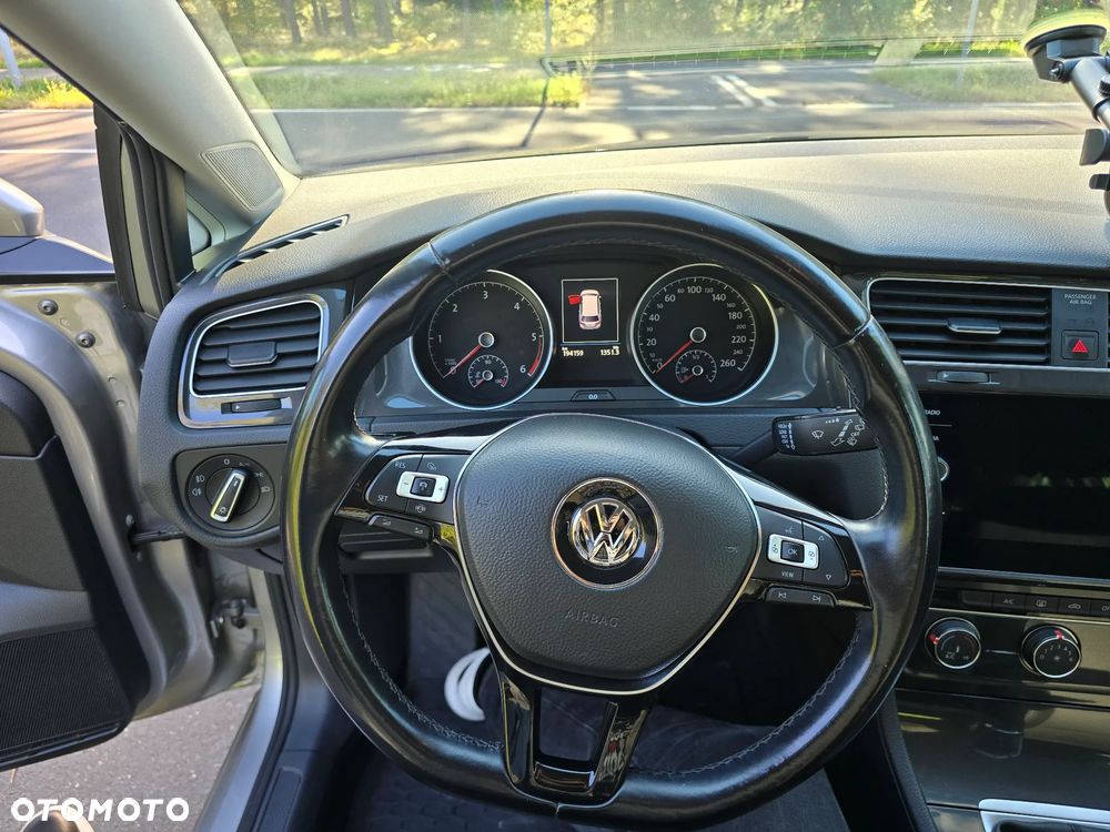 Volkswagen Golf VII 1.6 TDI BMT Comfortline - 31