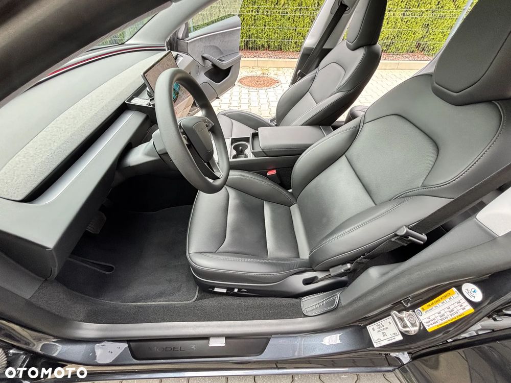 Tesla Model 3 AWD - 5