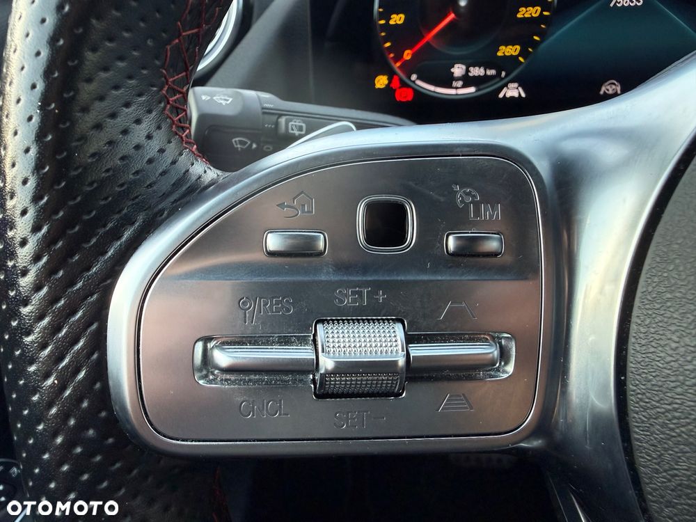 Mercedes-Benz GLA 250 4Matic 8G-DCT Edition AMG Line - 18