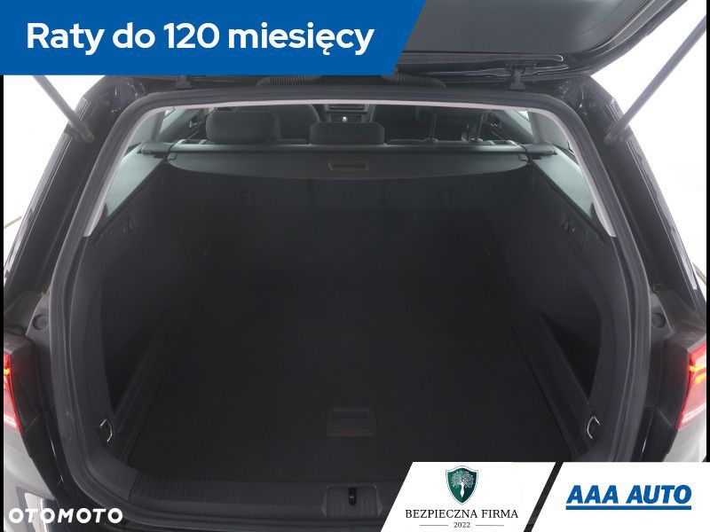 Volkswagen Passat Variant - 16