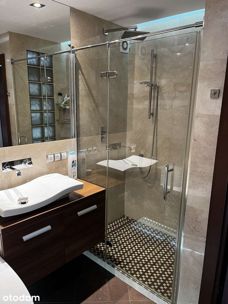 3 pokoje 77 m² | garaż + komórka | AC | balkon | Grochów