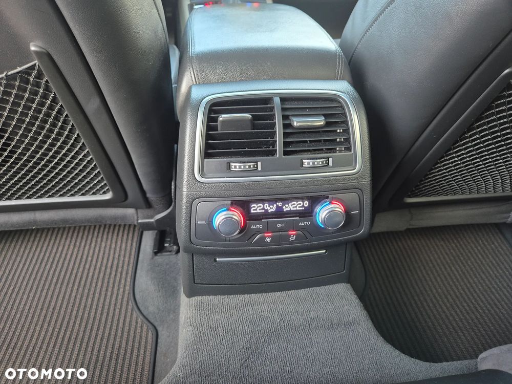 Audi A6 Allroad - 17