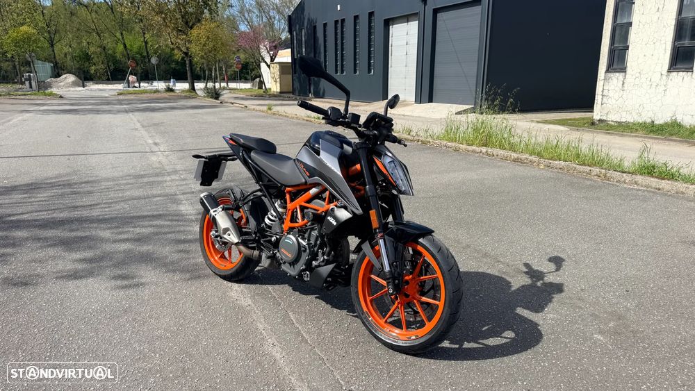 KTM Duke 390 - 2