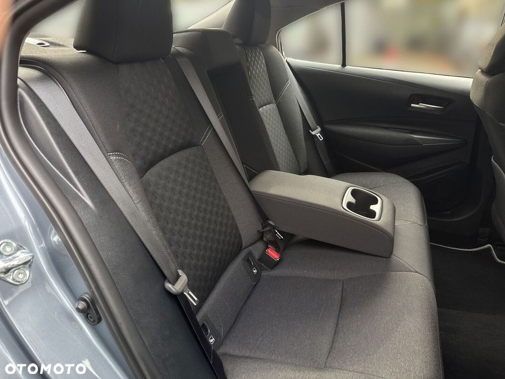 Toyota Corolla - 16
