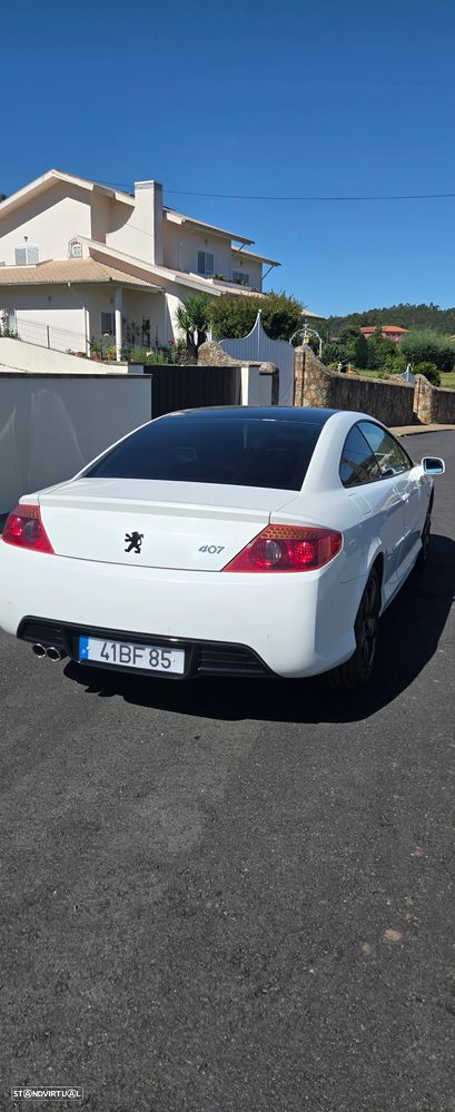 Peugeot 407 2.7 HDi V6 - 4
