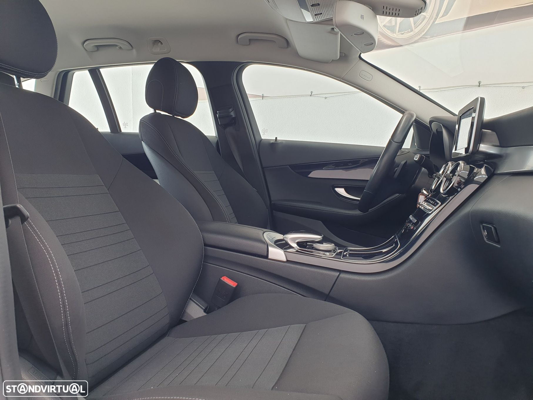 Mercedes-Benz C 220 BlueTEC Avantgarde Aut. - 25