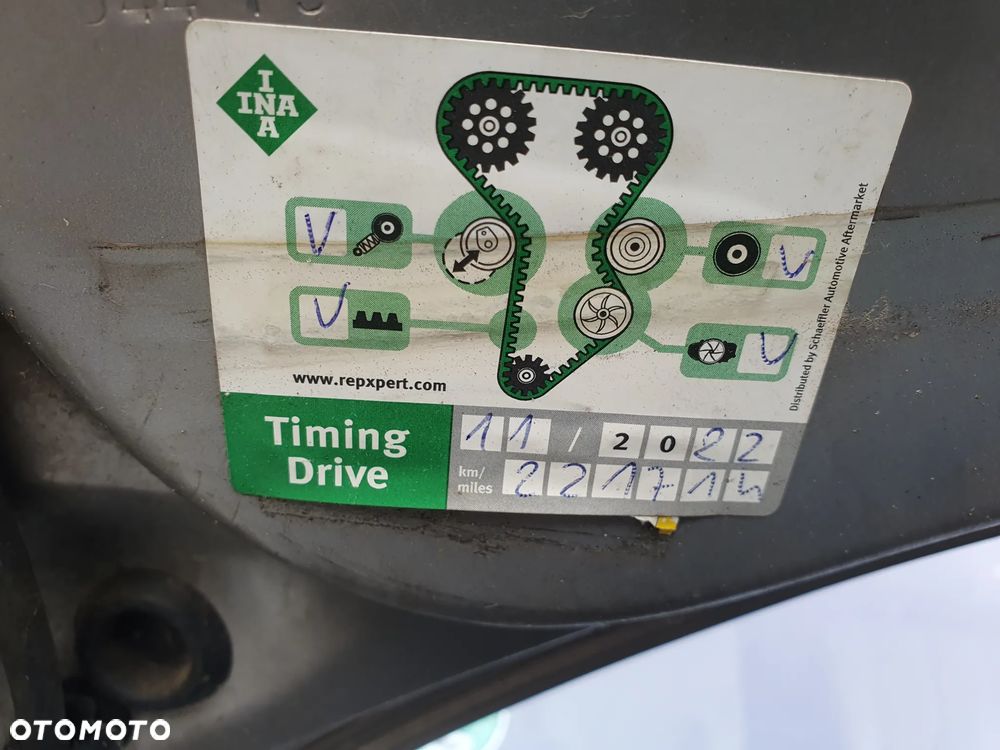 Renault Scenic 2.0 Confort Privilege - 13