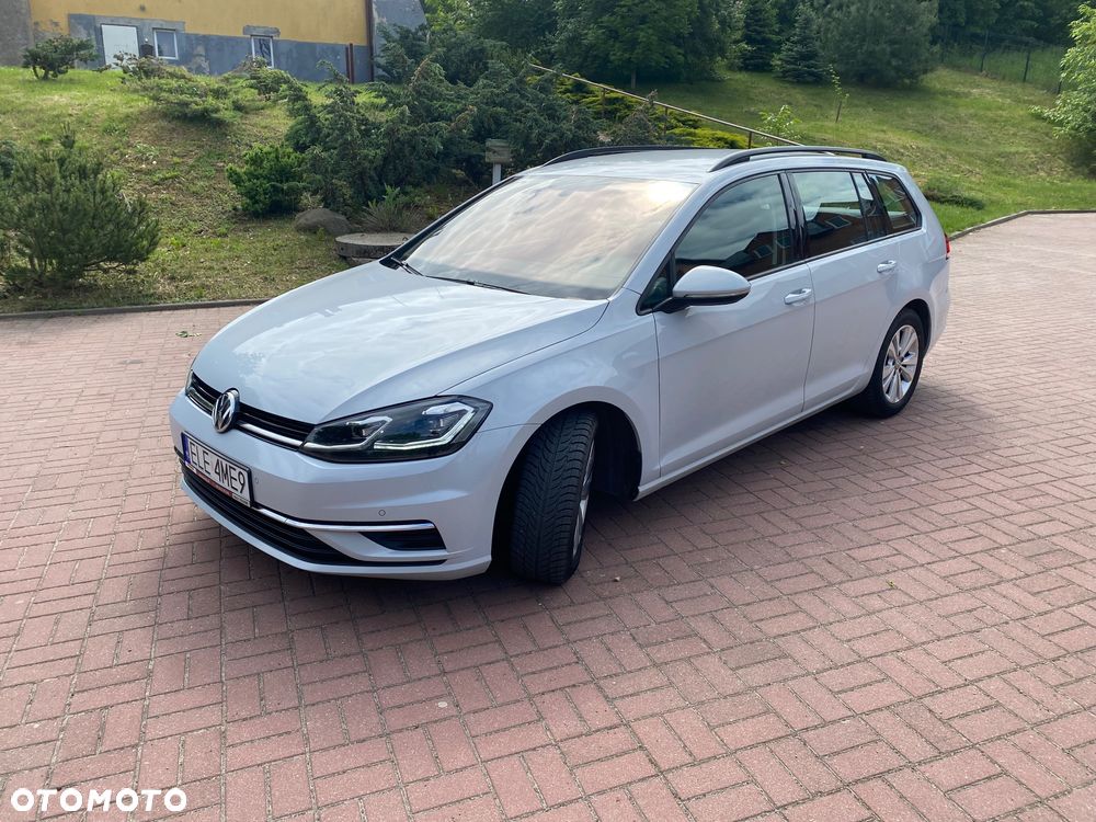 Volkswagen Golf 1.6 TDI BMT Comfortline - 11