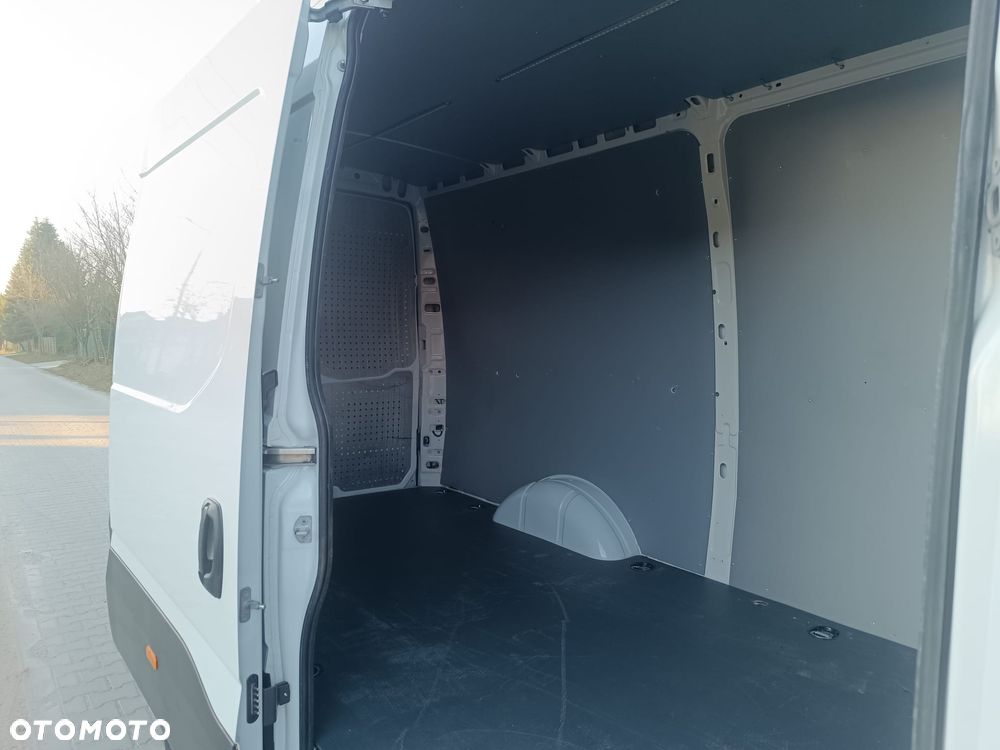 Iveco Daily 35-160 - 18