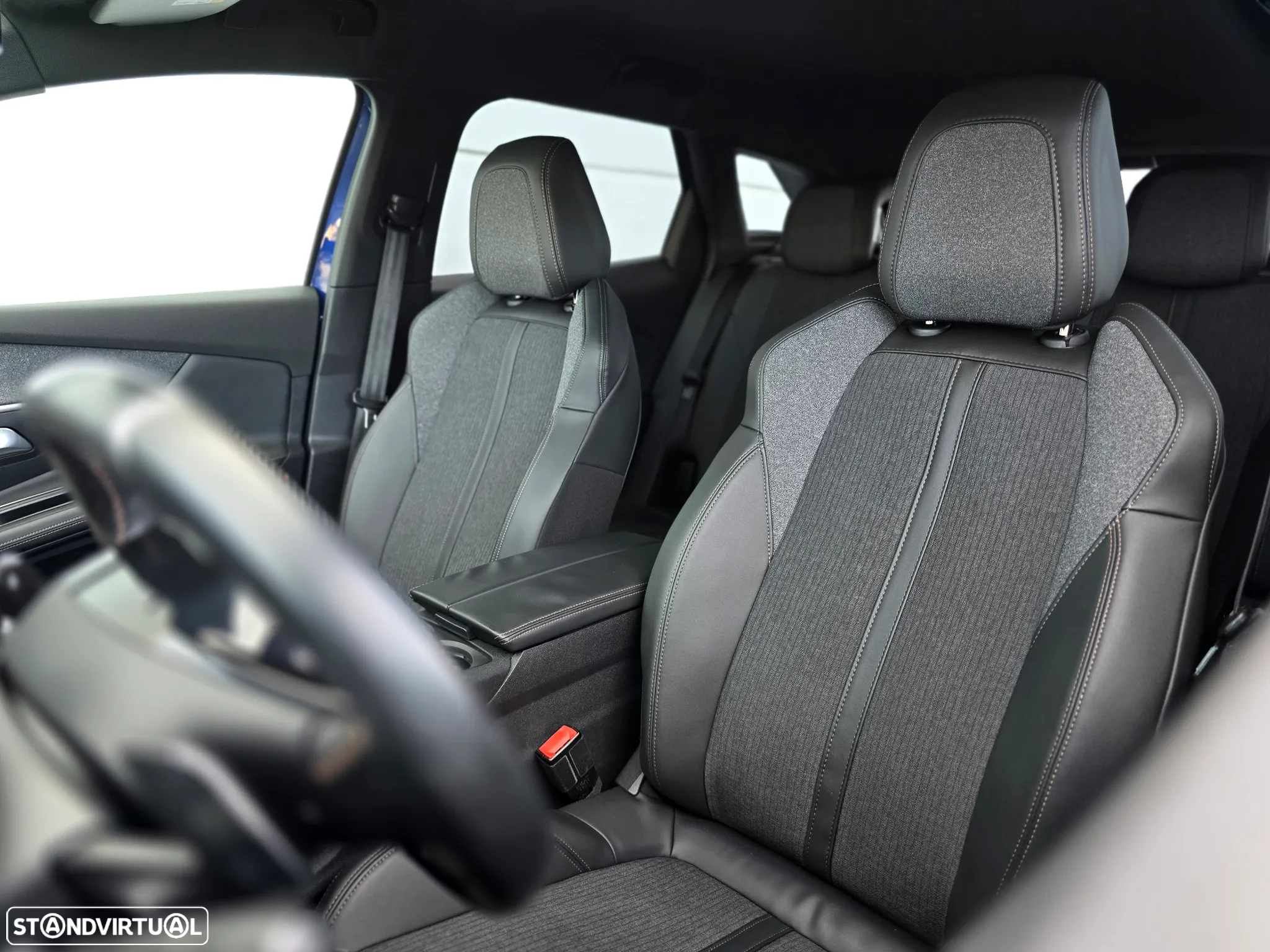 Peugeot 3008 1.6 BlueHDi GT Line EAT6 - 29