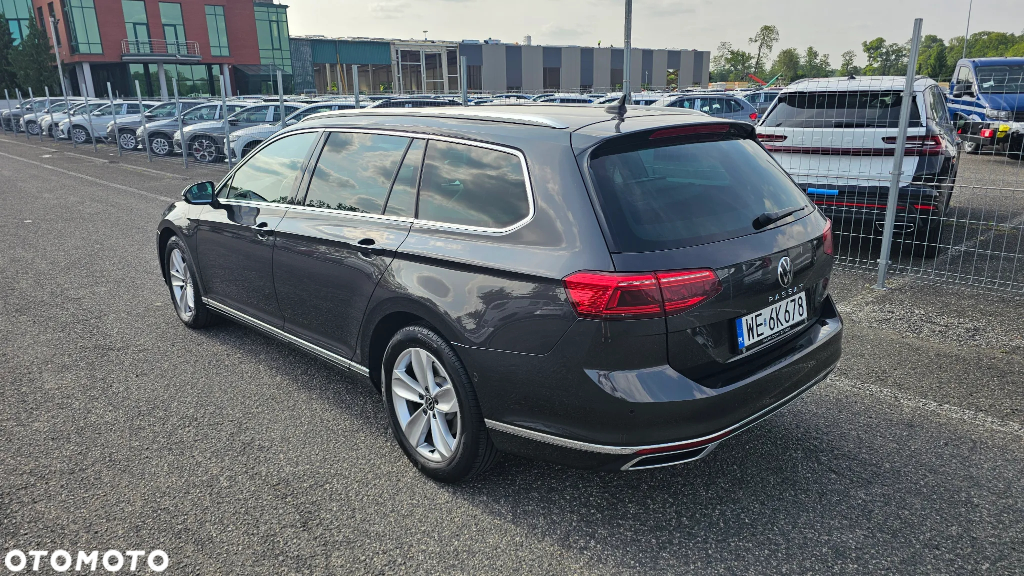 Volkswagen Passat 2.0 TDI EVO Elegance DSG - 3