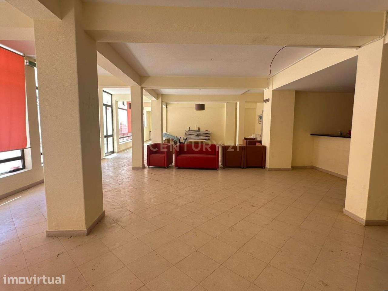 Lojas para arrendamento | Comércio | Condomínio Privado - Vilamoura - Grande imagem: 3/12