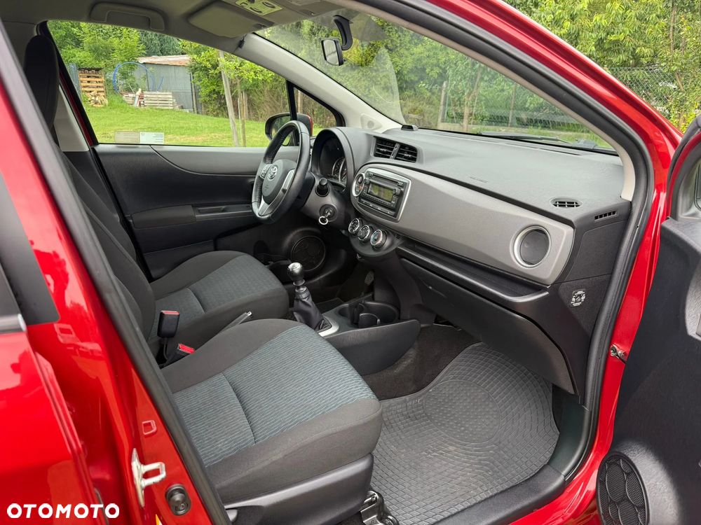 Toyota Yaris 1.33 VVT-i - 10