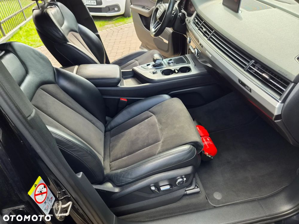 Audi Q7 - 21