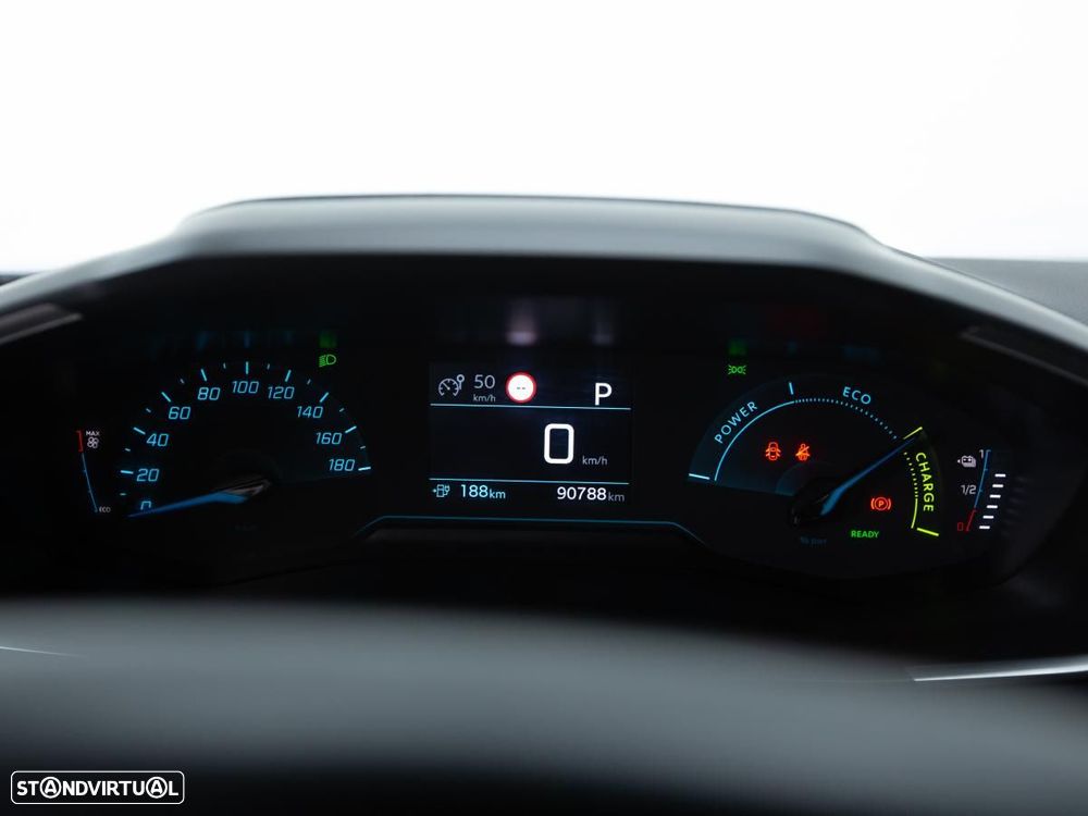 Peugeot e-2008 50 kWh Active Pack - 21