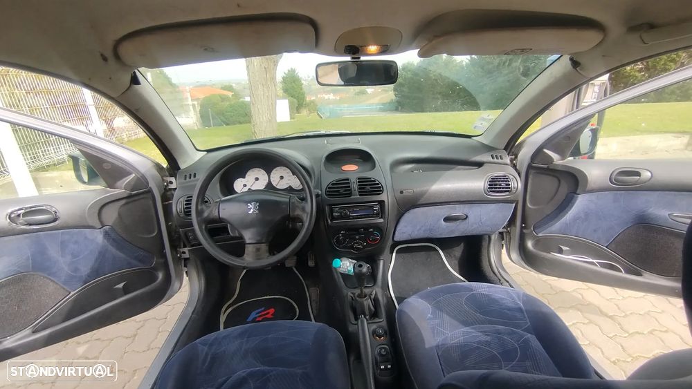 Peugeot 206 1.1 XR - 10