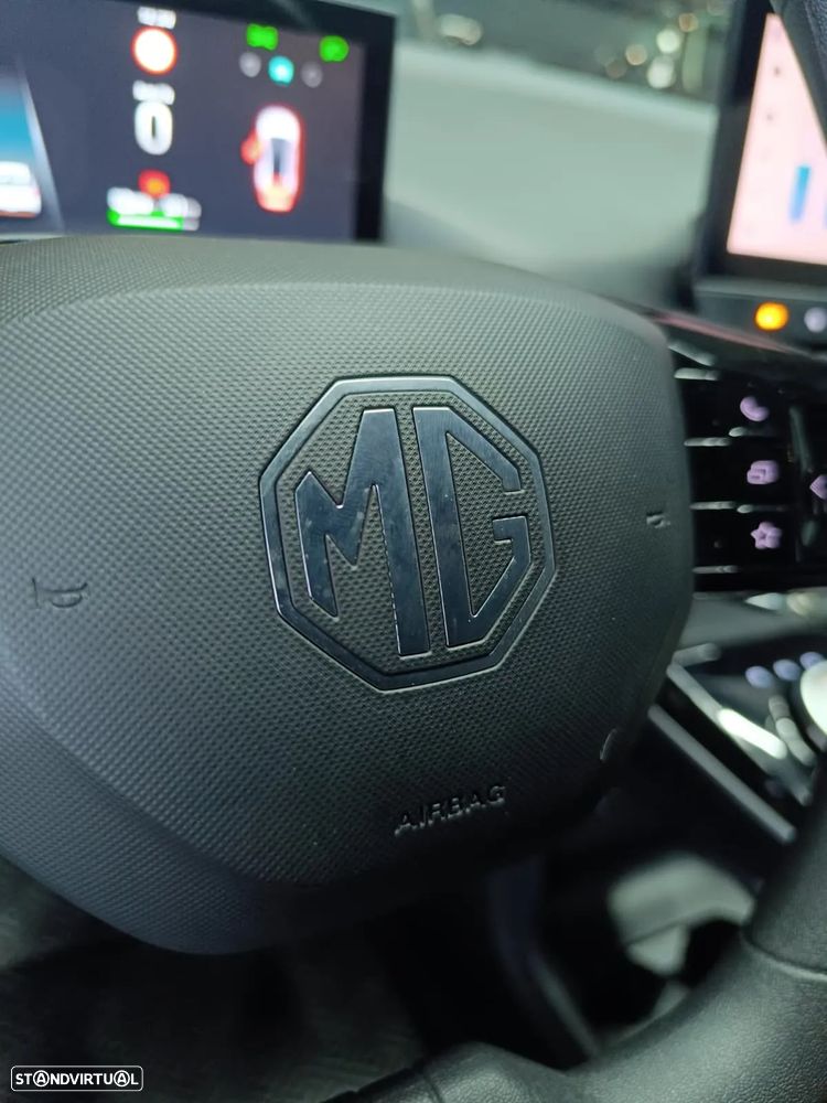 MG MG4 51 kWh Standard - 14