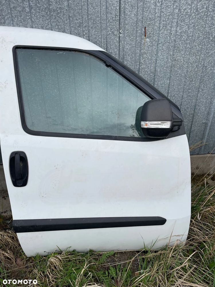 Drzwi prawe lewe przód Fiat Doblo II Lift 2018 kompletne w kolor! - 3
