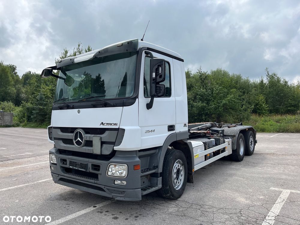Mercedes-Benz ACTROS MP3 Multilift Hiab Hakowiec Opuszczana skrętna oś - 2