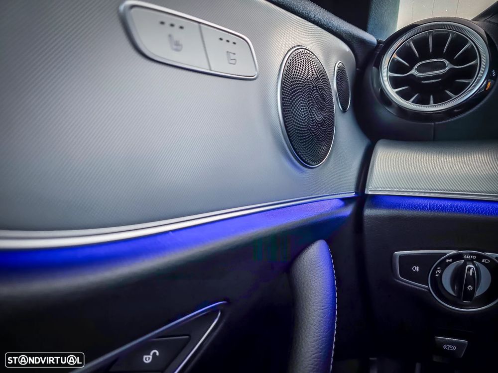 Mercedes-Benz E 220 d Cabrio 9G-Tronic AMG Line - 46