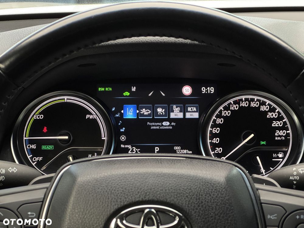 Toyota Camry 2.5 Hybrid Executive CVT - 18