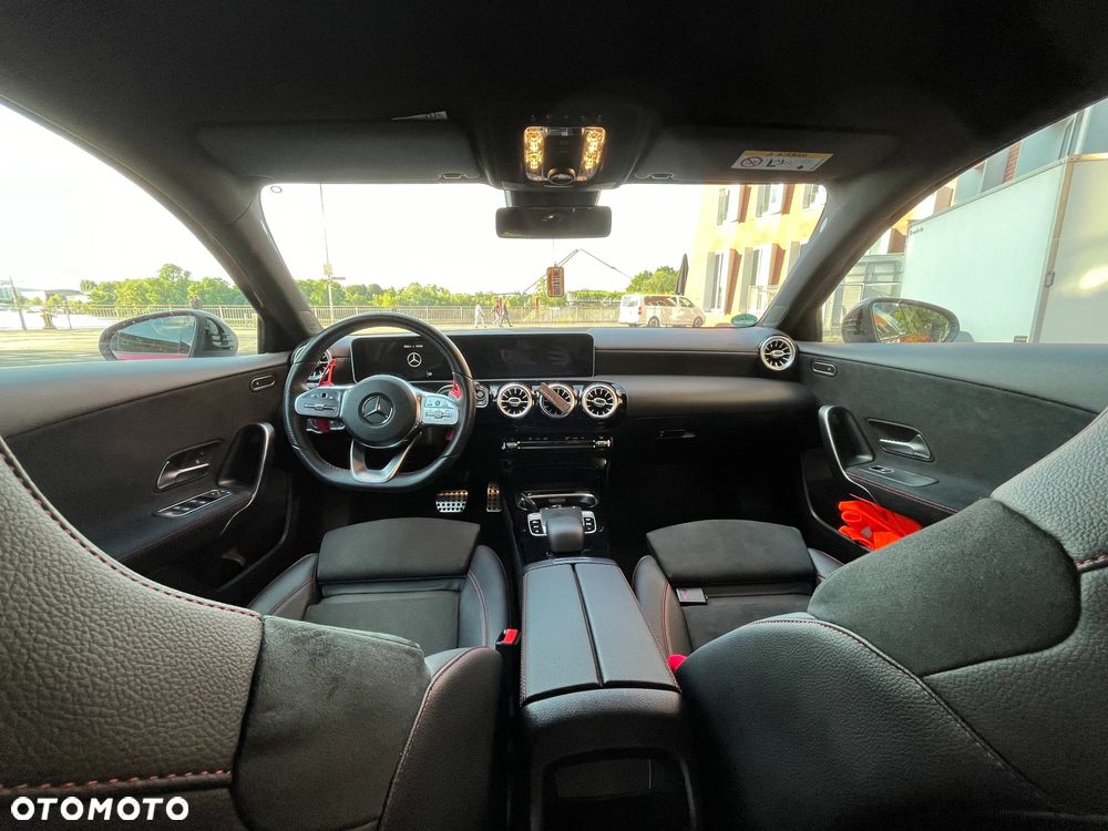 Mercedes-Benz Klasa A 220 AMG Line 7G-DCT - 11