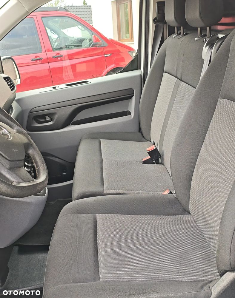 Opel Vivaro - 21