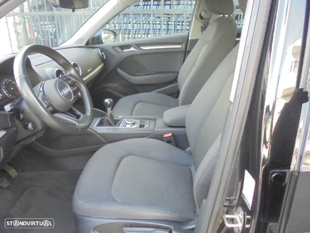 Audi A3 Sportback 1.6 TDI Sport - 10