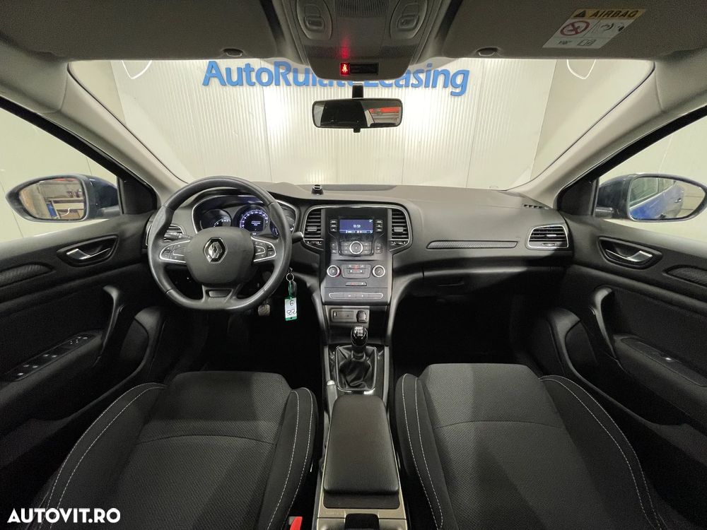 Renault Megane TCe GPF Zen - 8