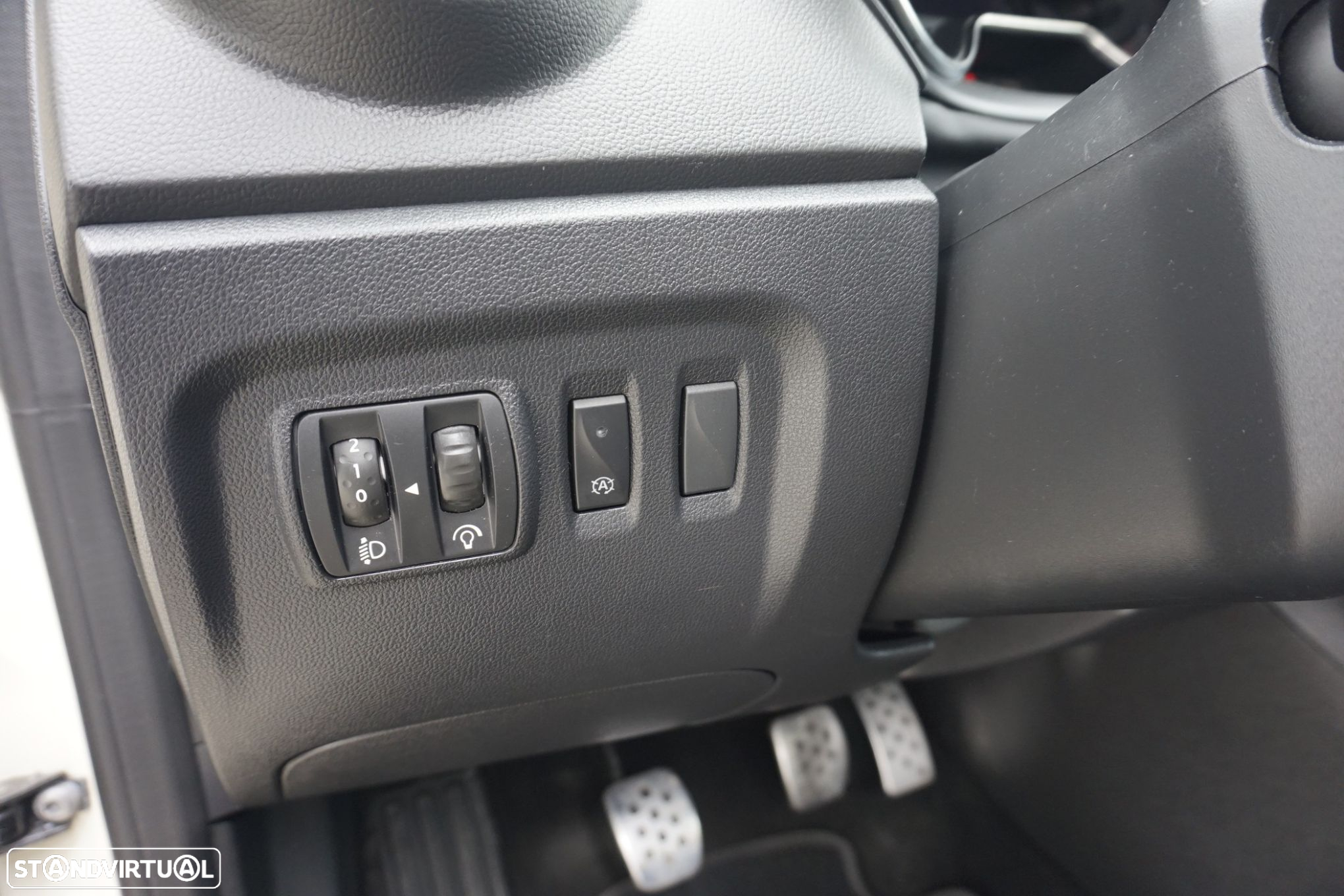 Renault Captur 1.2 TCe Exclusive - 10