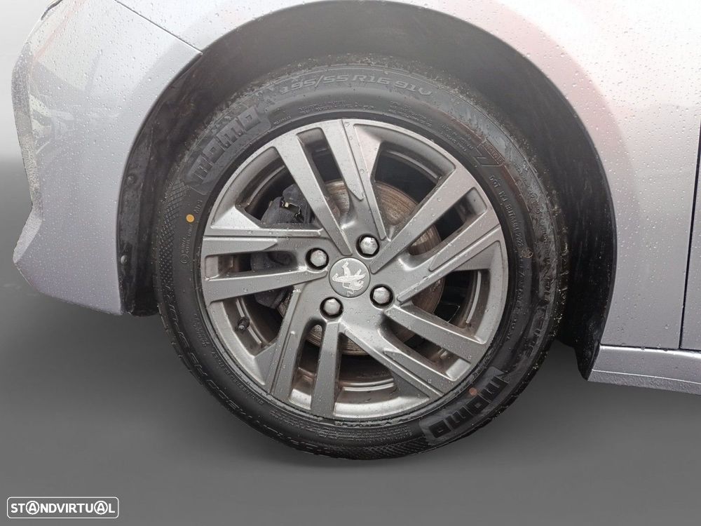Peugeot 208 1.2 PureTech Active Pack - 14