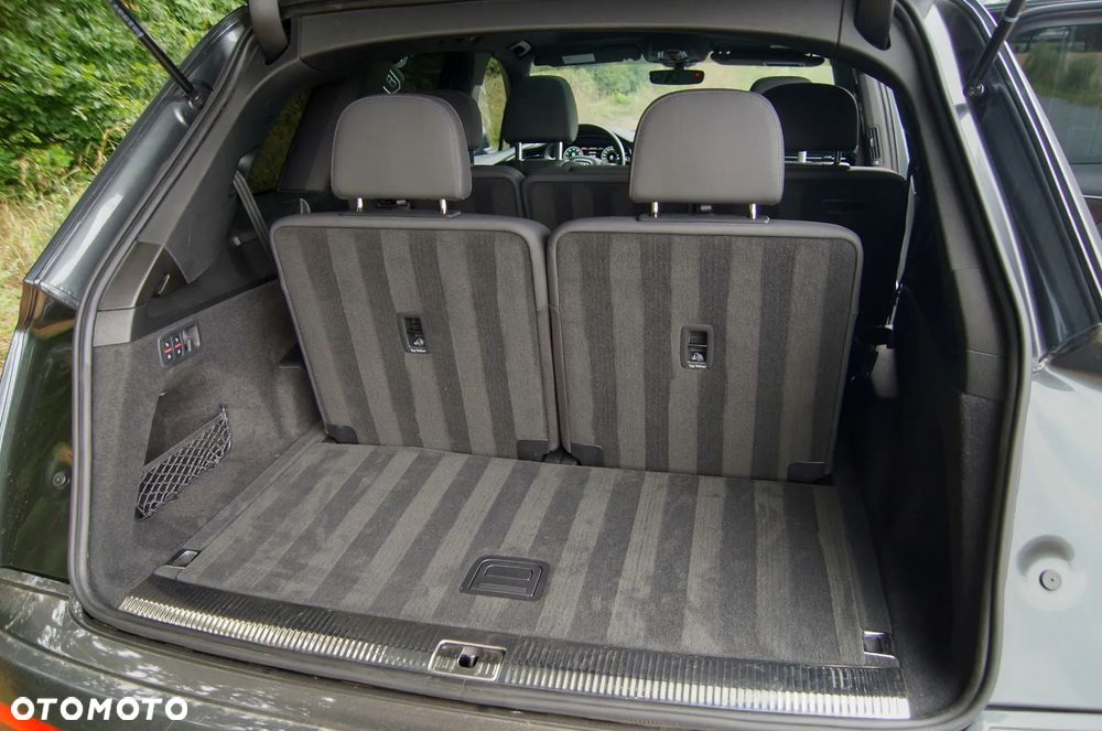 Audi Q7 SUV TFSI quattro 250 kW tiptronic S line - 16