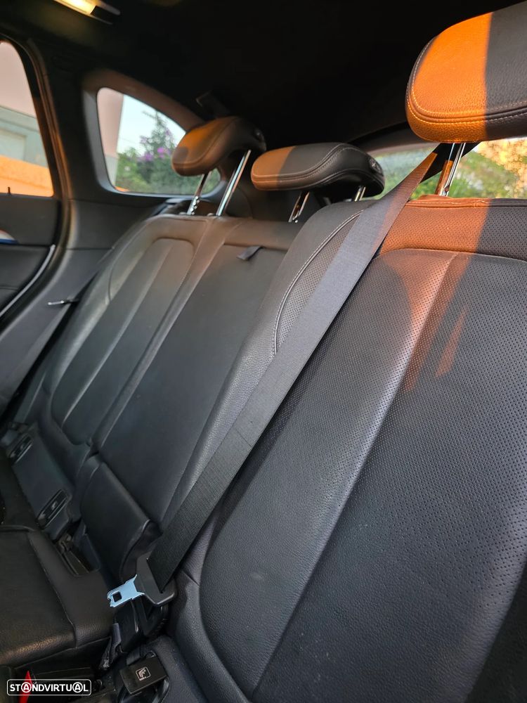 BMW X1 18 d sDrive Auto Pack M - 9