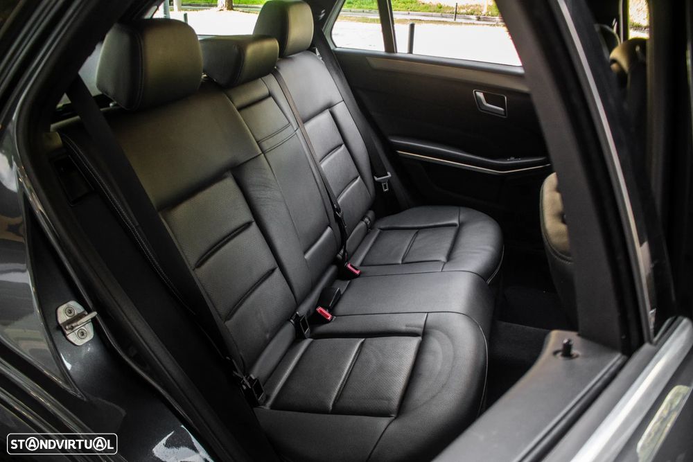 Mercedes-Benz E 300 Bluetec Hybrid Avantgarde - 30