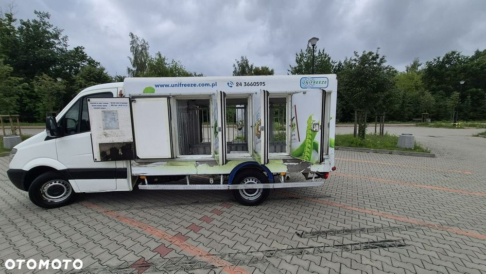 Mercedes-Benz Sprinter - 7