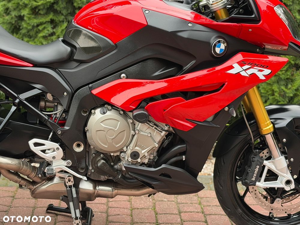 BMW XR - 13