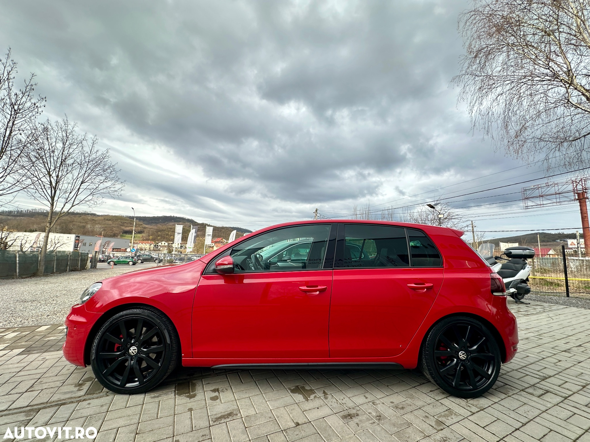 Volkswagen Golf 2.0 GTI adidas - 3
