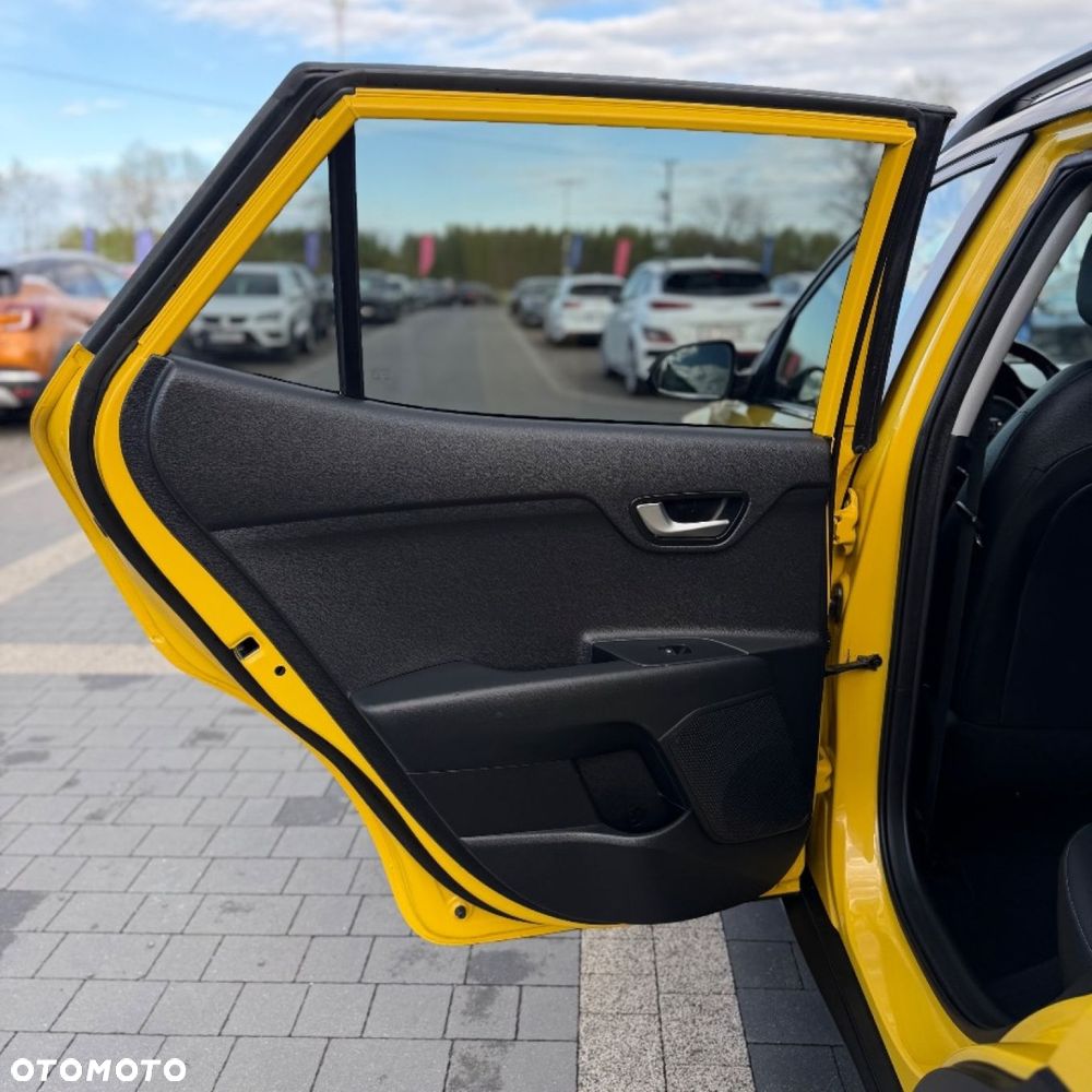 Kia Stonic - 27