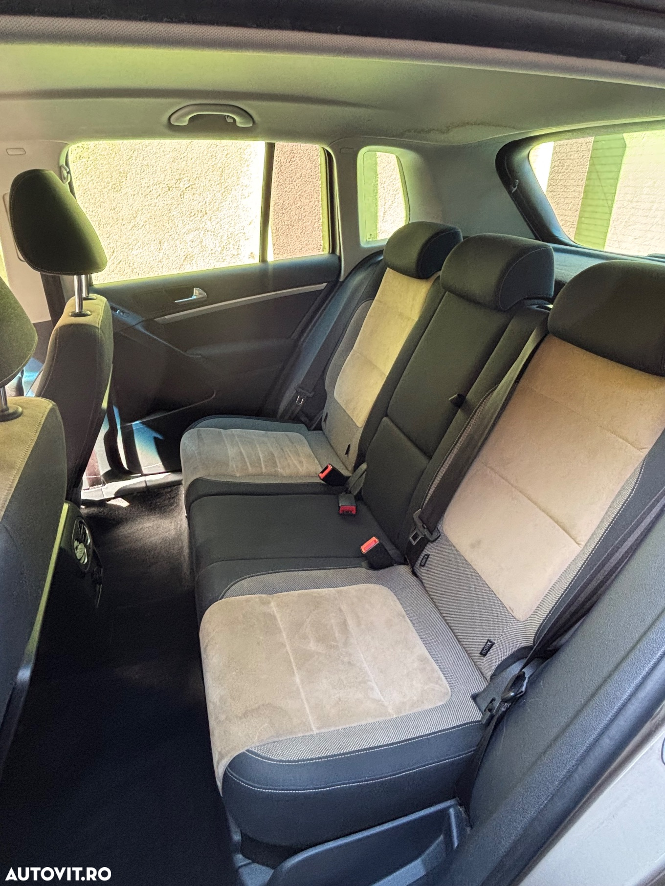 Volkswagen Tiguan 2.0 TDI CR DPF 4Motion Track&Field - 9