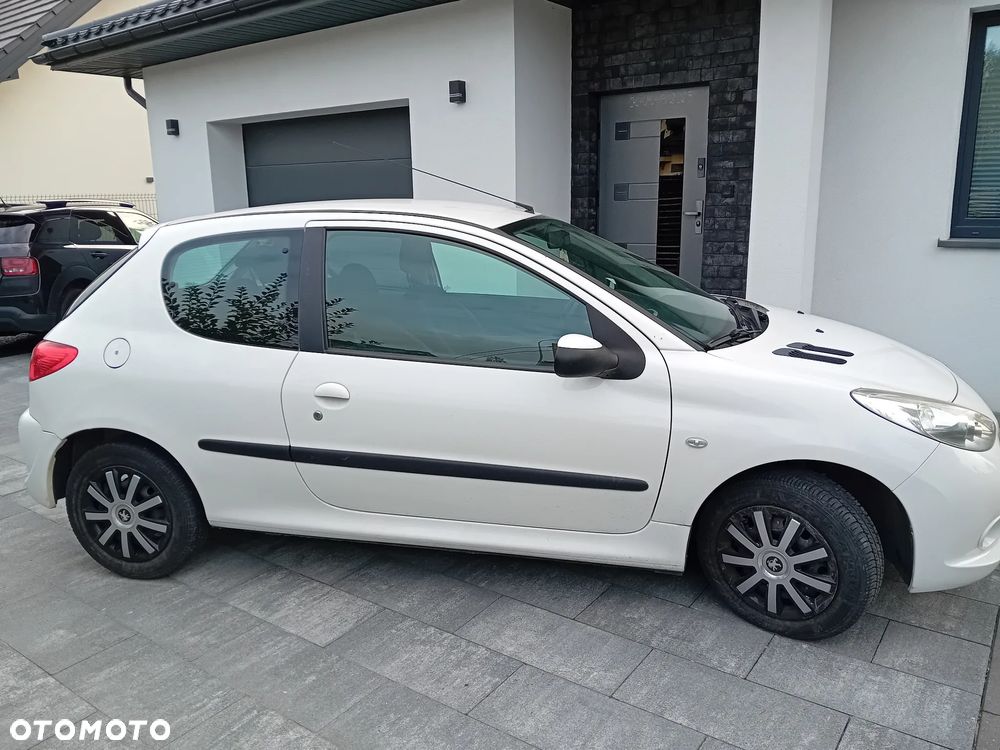 Peugeot 206 plus - 1
