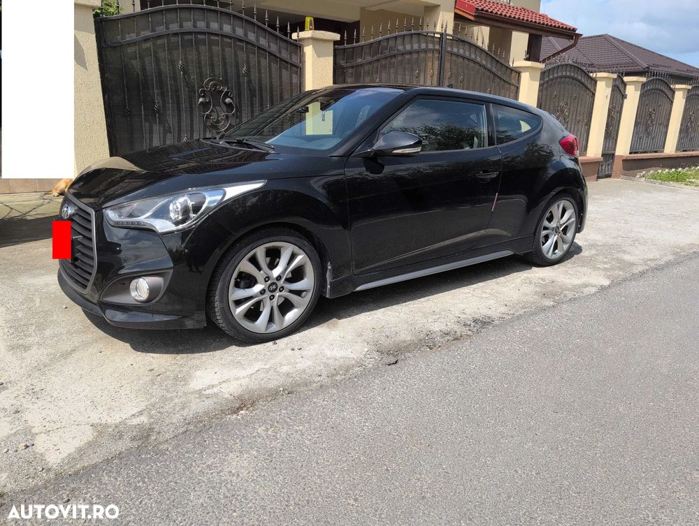 Hyundai Veloster - 2