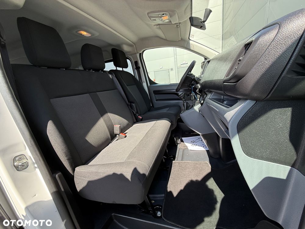 Opel Vivaro - 21