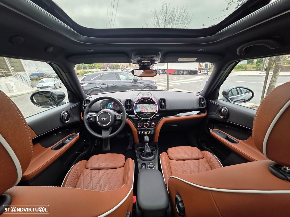 MINI Countryman Cooper SE ALL4 Auto - 24